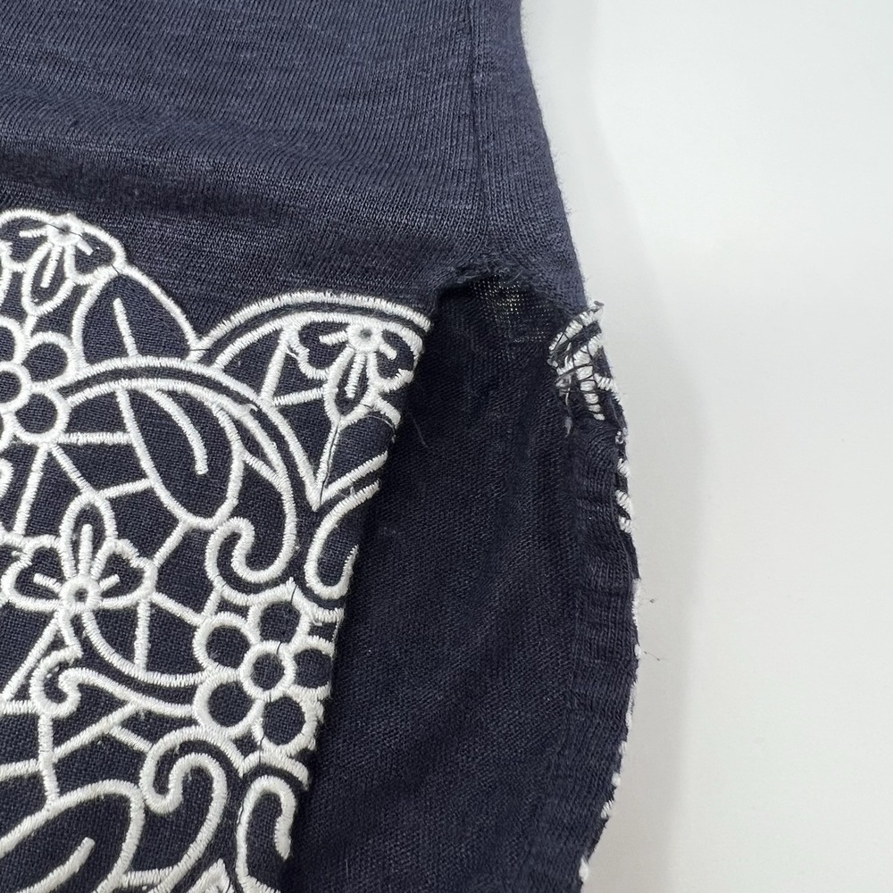 Tory Burch 100% Linen Women's Large Eyelet Trim Blouse Navy Blue Short Sleeve - Picture 4 of 10